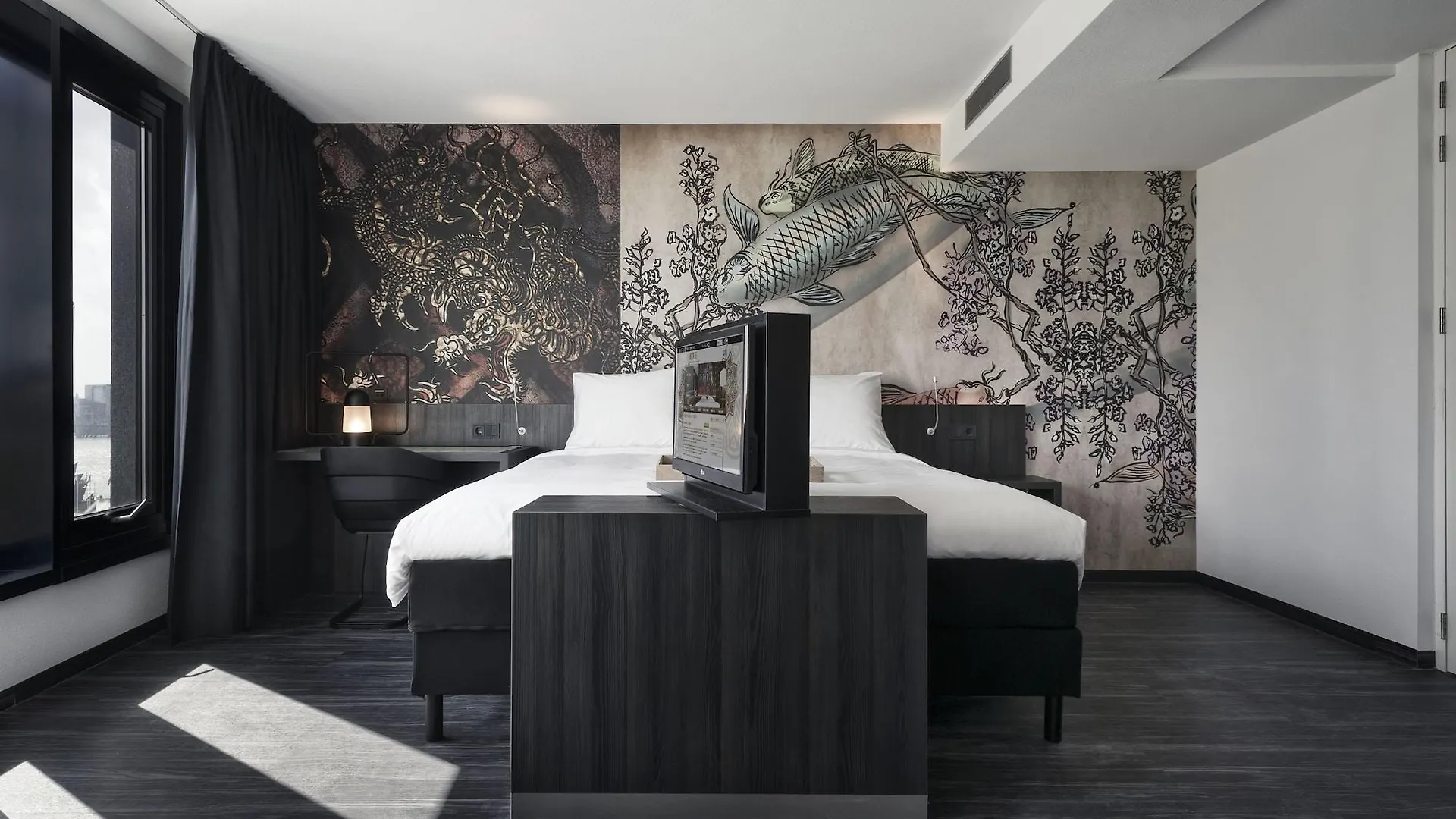 Mainport Hotel Rotterdam, A Hilton Affiliate Hotel  Rotterdam