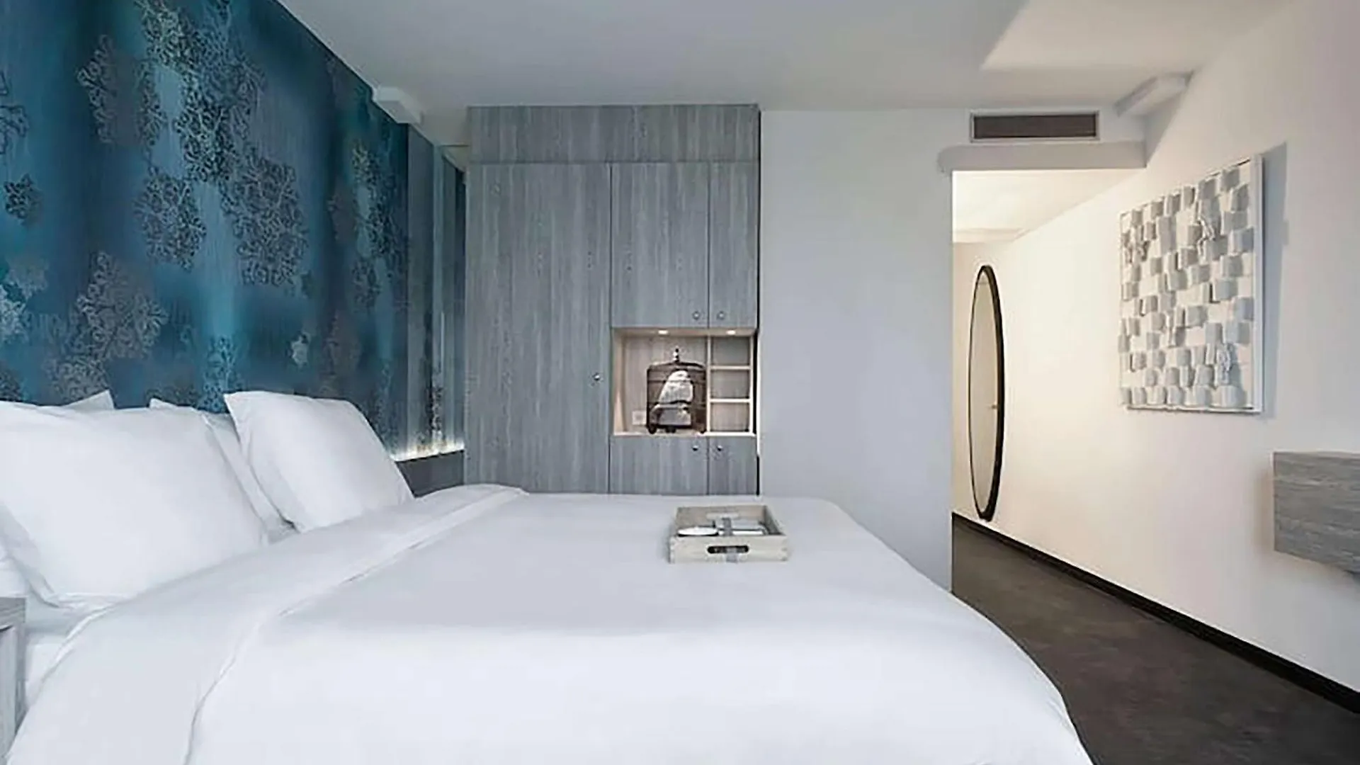 Mainport Hotel Rotterdam, A Hilton Affiliate Hotel Rotterdam