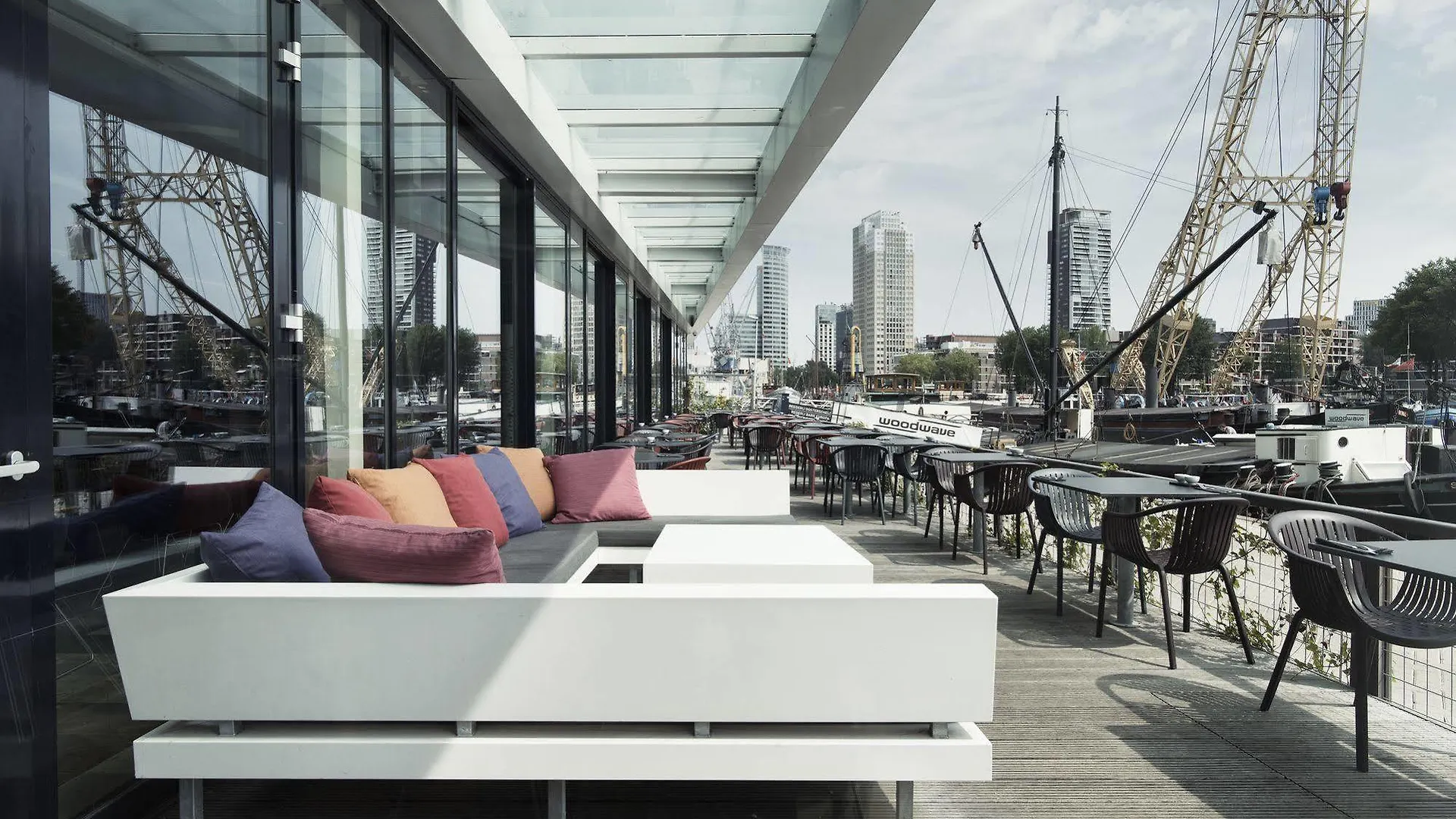 Mainport Hotel Rotterdam, A Hilton Affiliate Hotel Netherlands